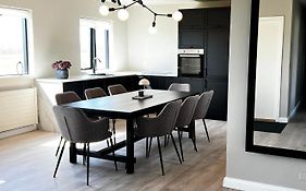 The Greyhouse 